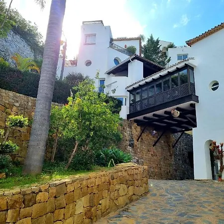 דירה In Marbella, Eagles Village. La Quinta. *